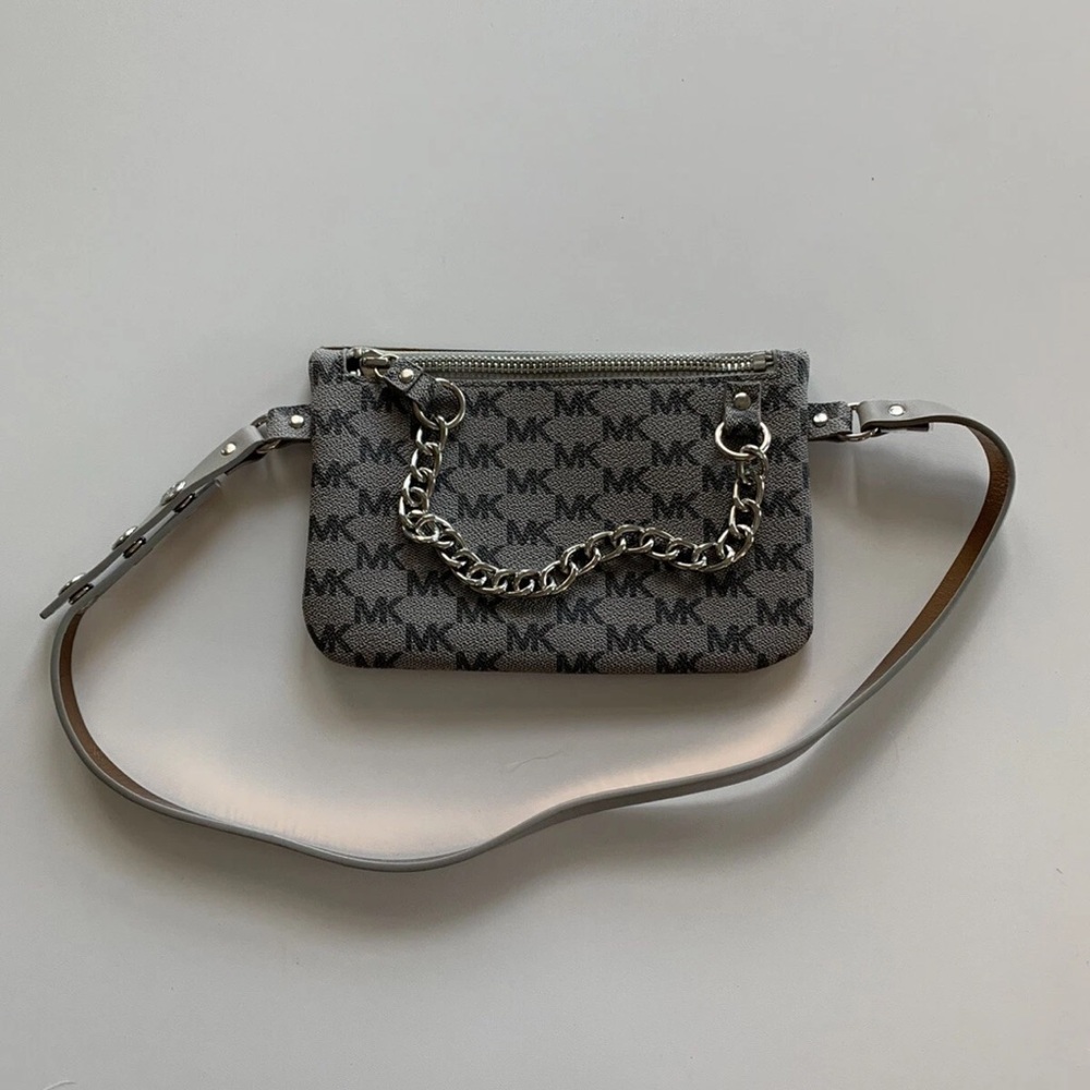 Michael Kors Black and Gray Wristlet with Chain Detail
Authentic